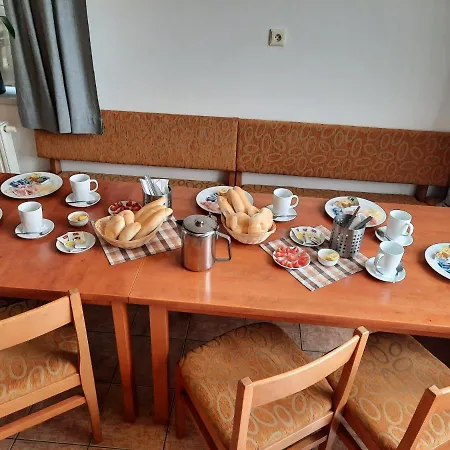 Penzion U Mnicha Vilemov (Havlickuv Brod)